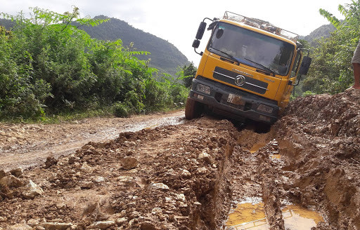 Kinh nghiệm khi lái xe tải tham gia giao thông.