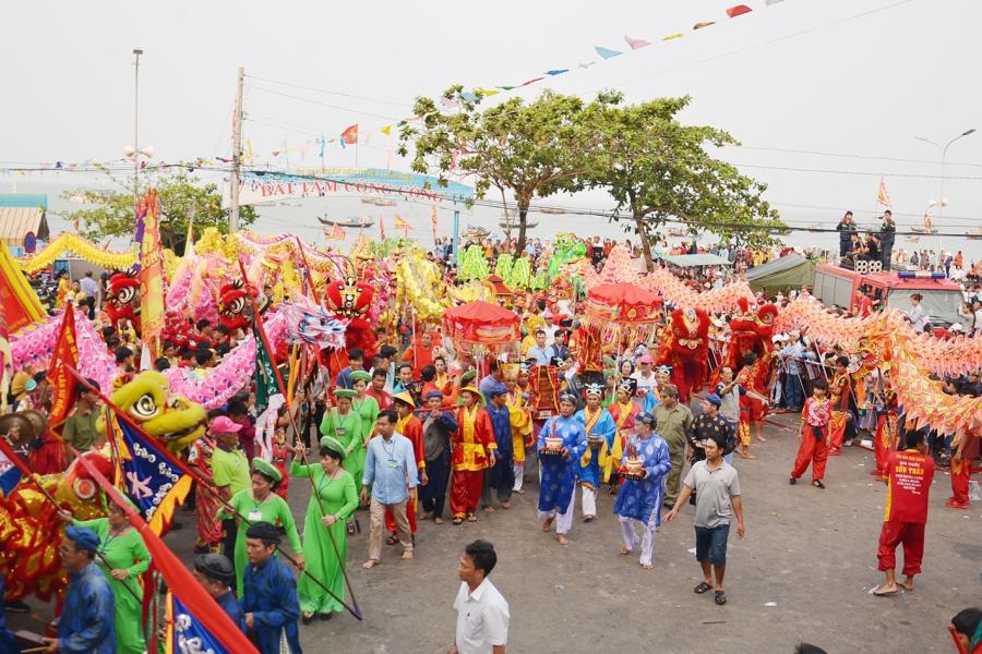 Lễ hội Dinh Cô - Lễ hội nước độc đáo diễn ra ở Bà Rịa Vũng Tàu 