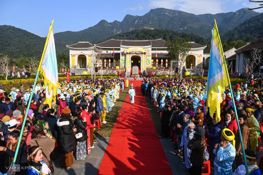 Khám phá lễ hội Yên Tử Quảng Ninh cầu bình an